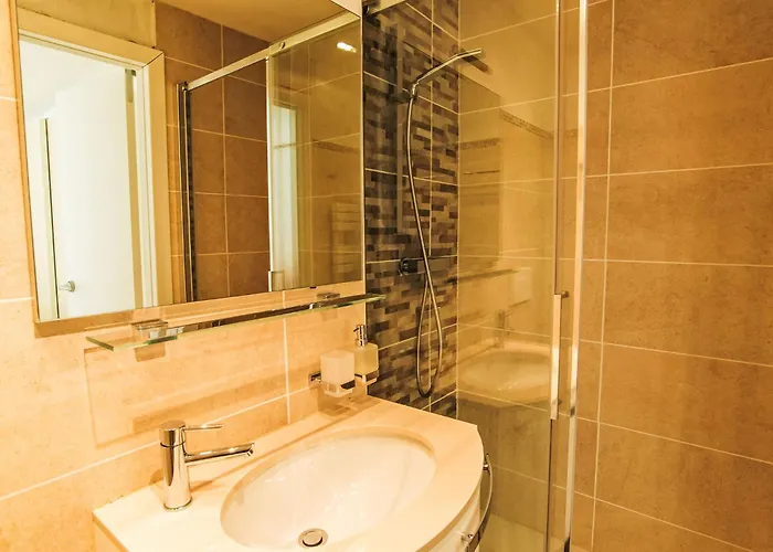 Apartment Cristal-5 By Interhome